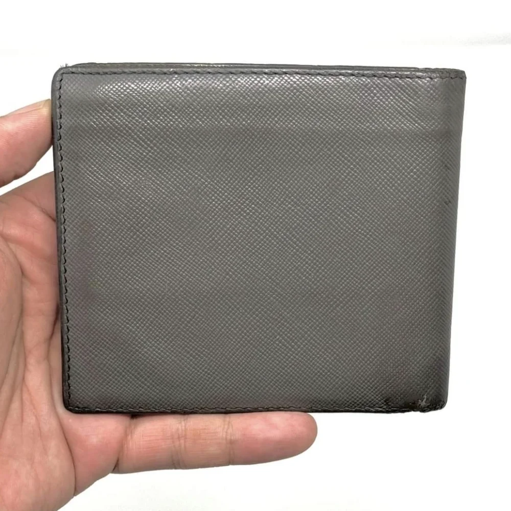 Prada ▪️☑️ bifold